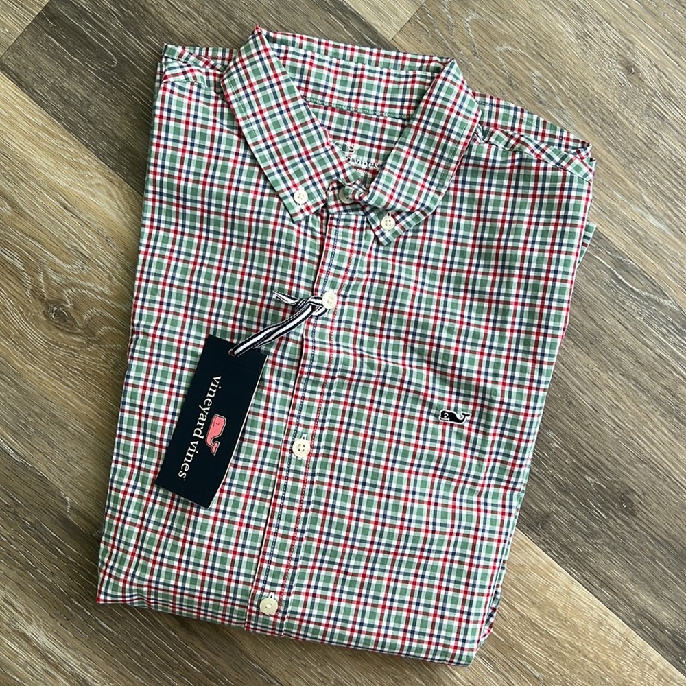 NWT Vineyard Vines Boys plaid button-down longsleeve shirt, – size XL (18)